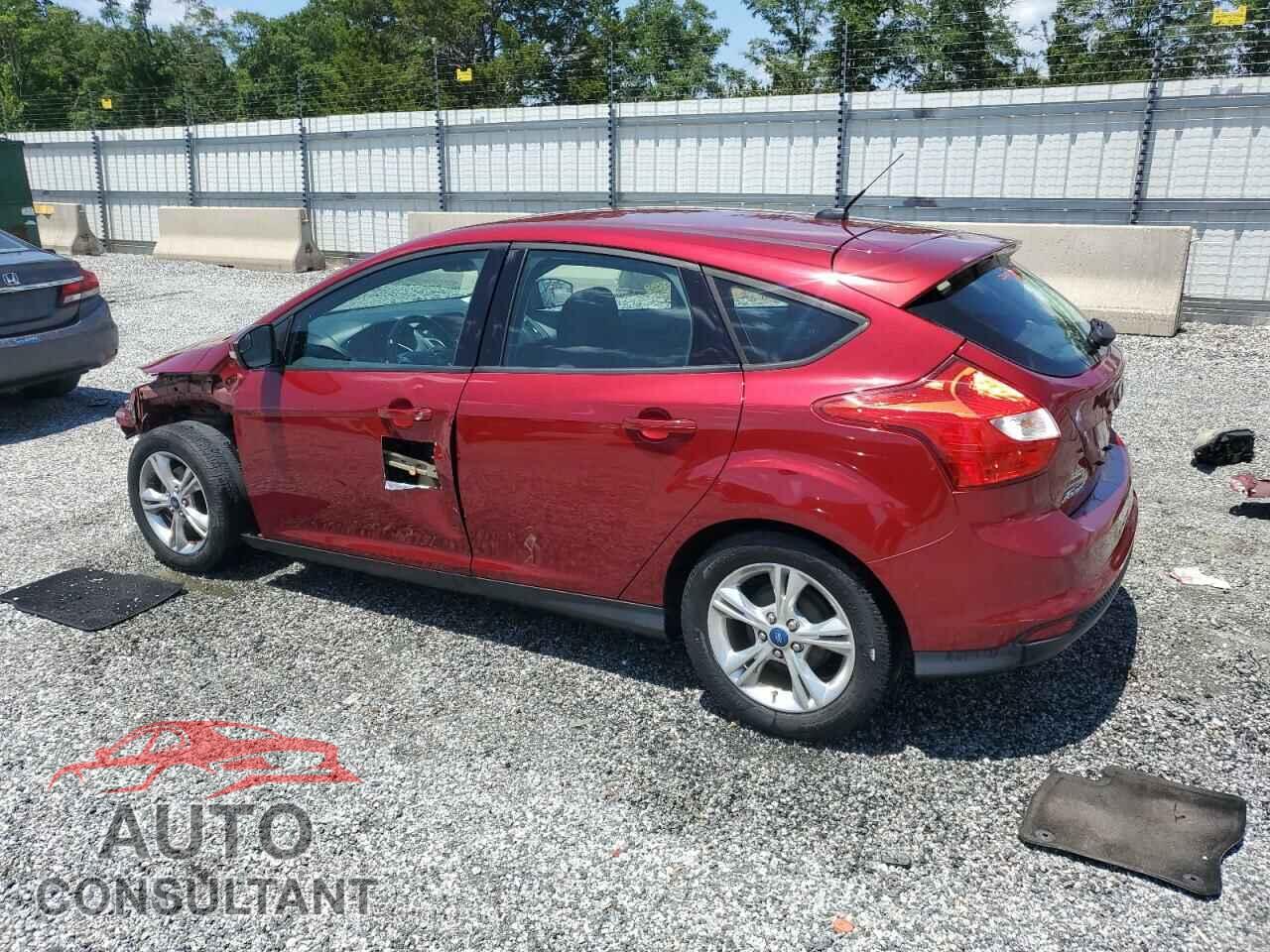 FORD FOCUS 2014 - 1FADP3K2XEL285394