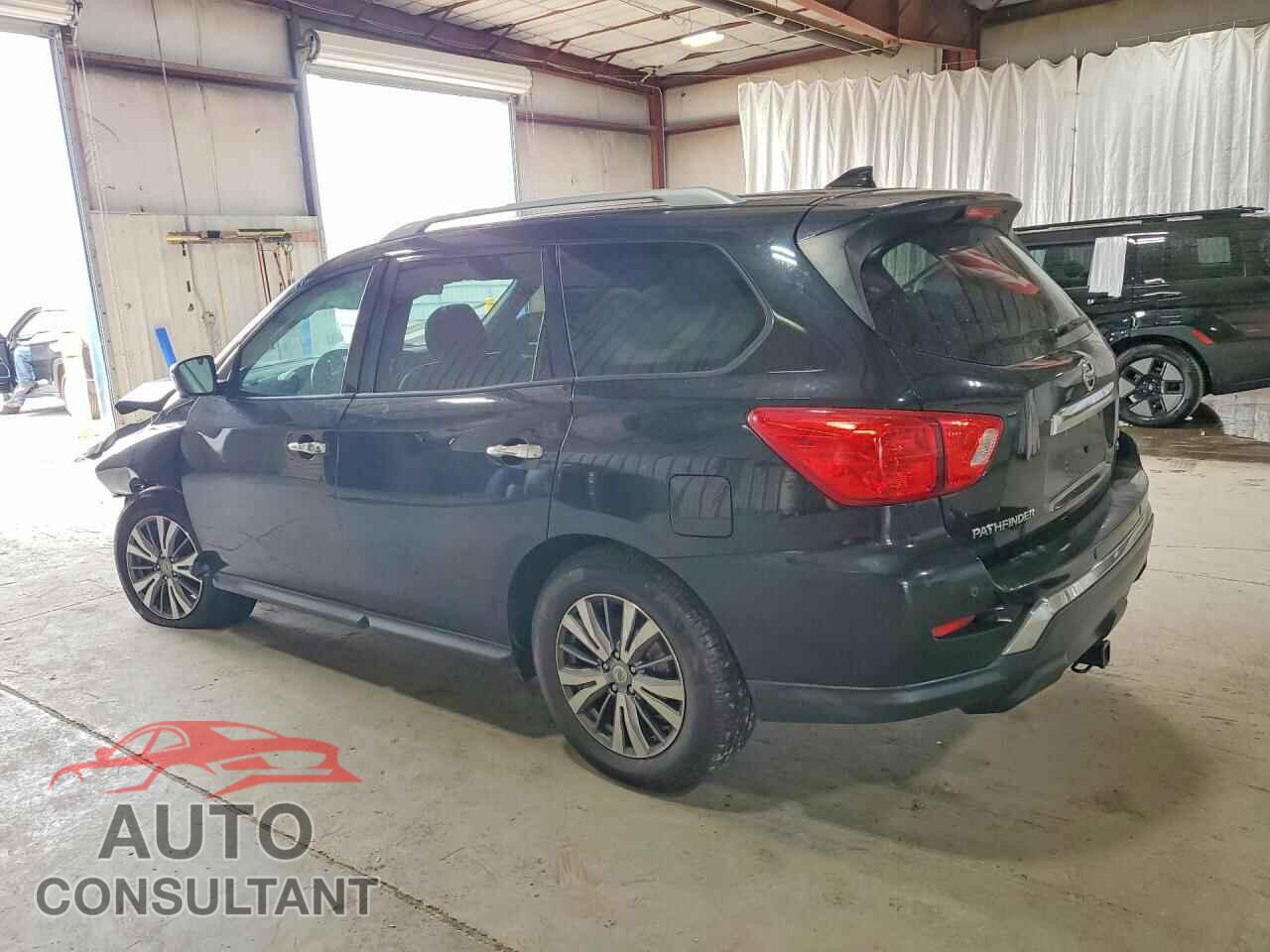 NISSAN PATHFINDER 2019 - 5N1DR2MM7KC618512