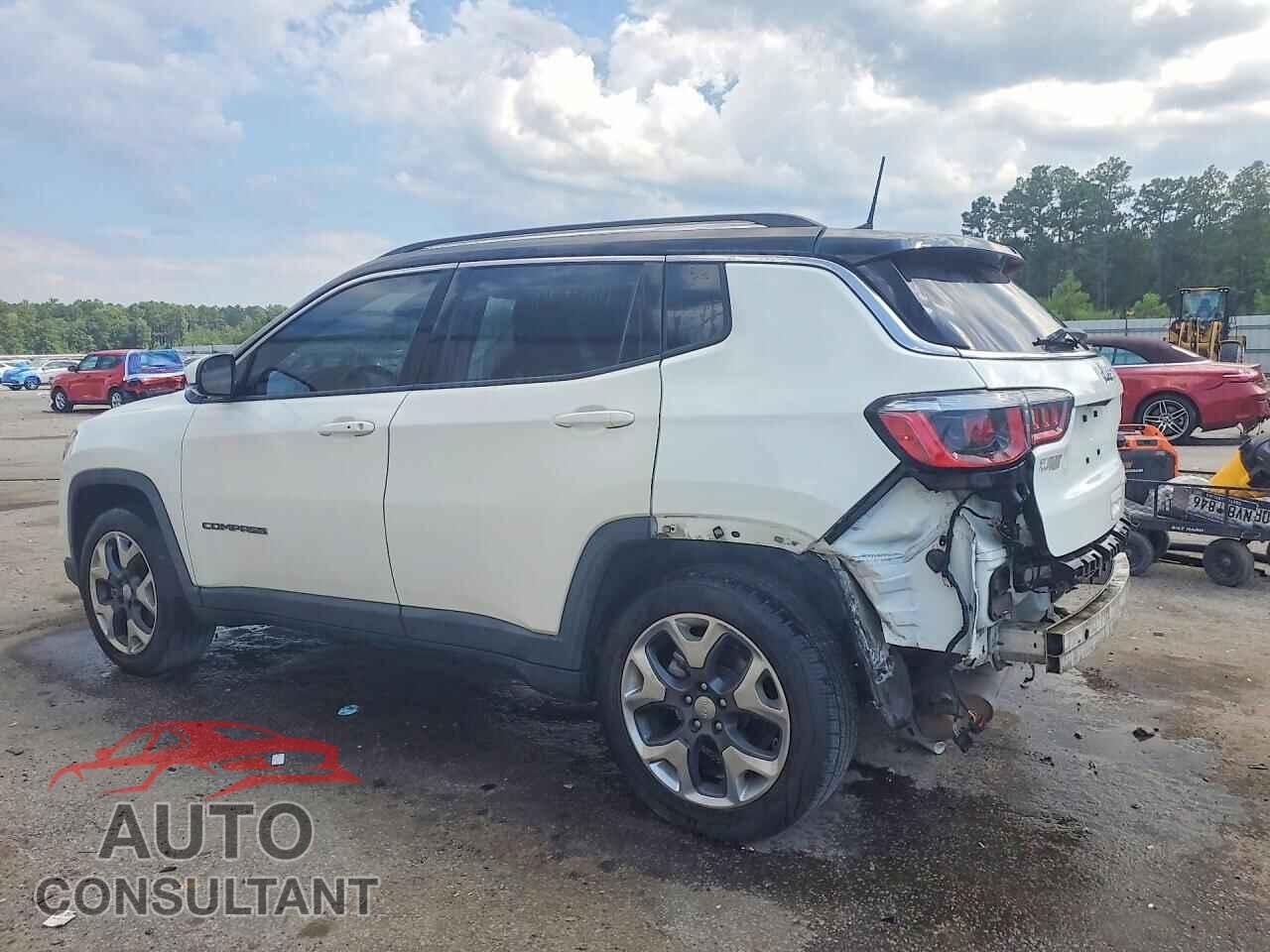 JEEP COMPASS 2018 - 3C4NJCCB4JT211532