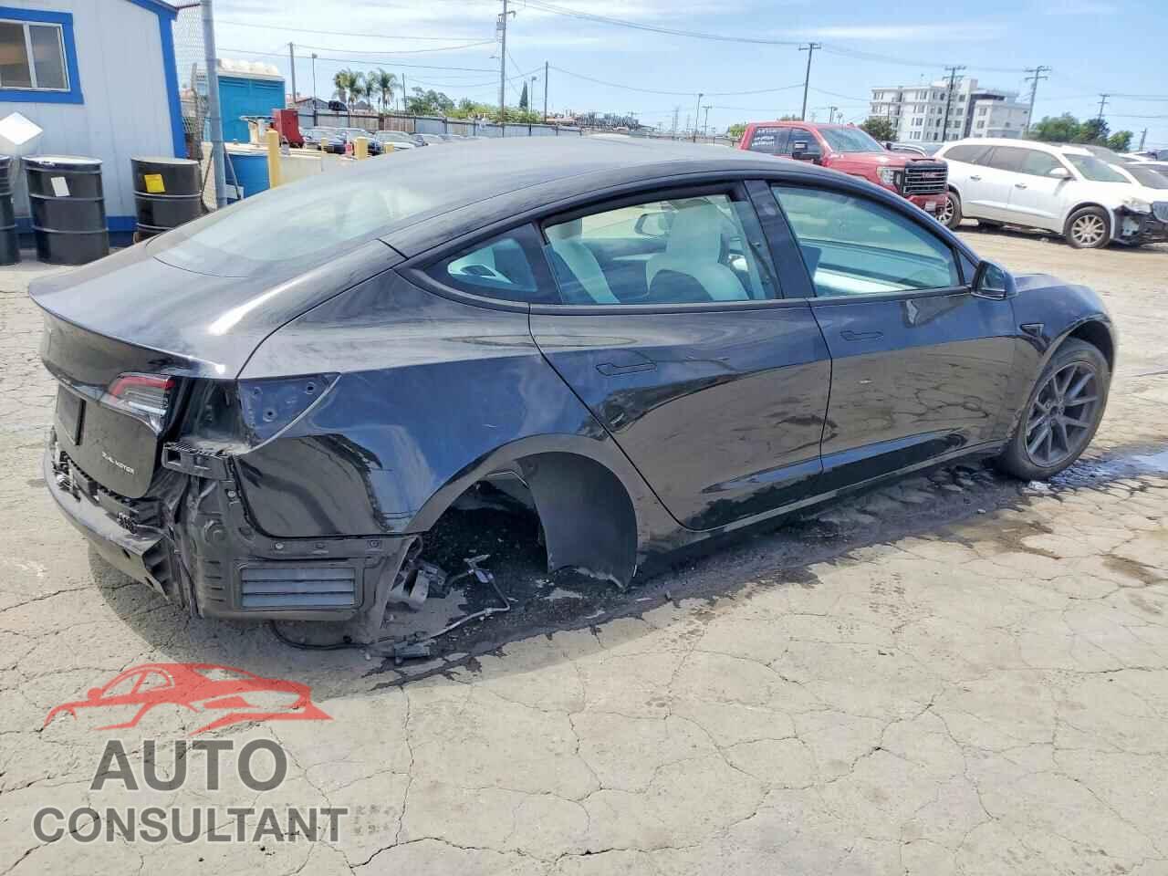 TESLA MODEL 3 2023 - 5YJ3E1EB5PF706584