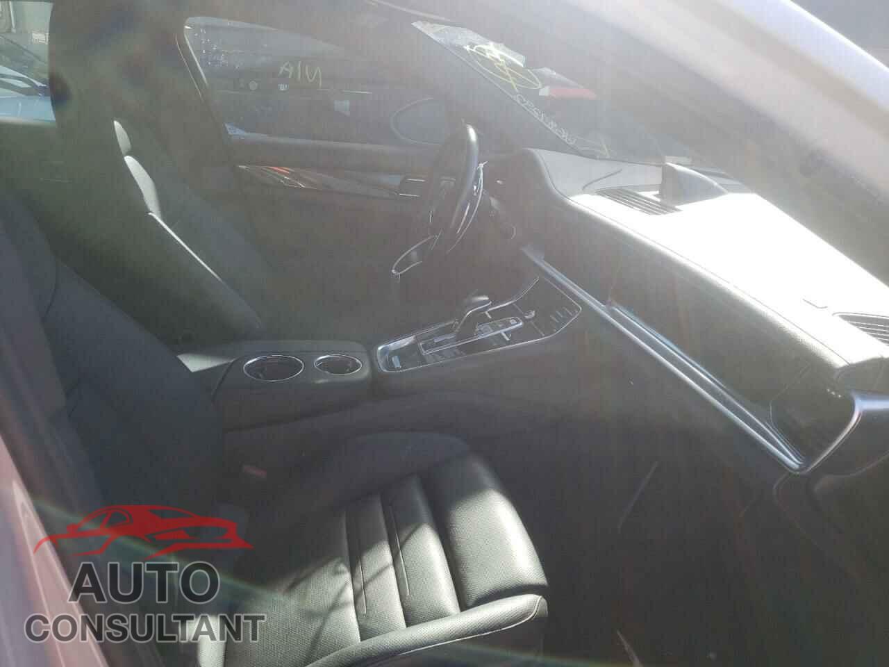PORSCHE PANAMERA 2018 - WP0AA2A77JL101948