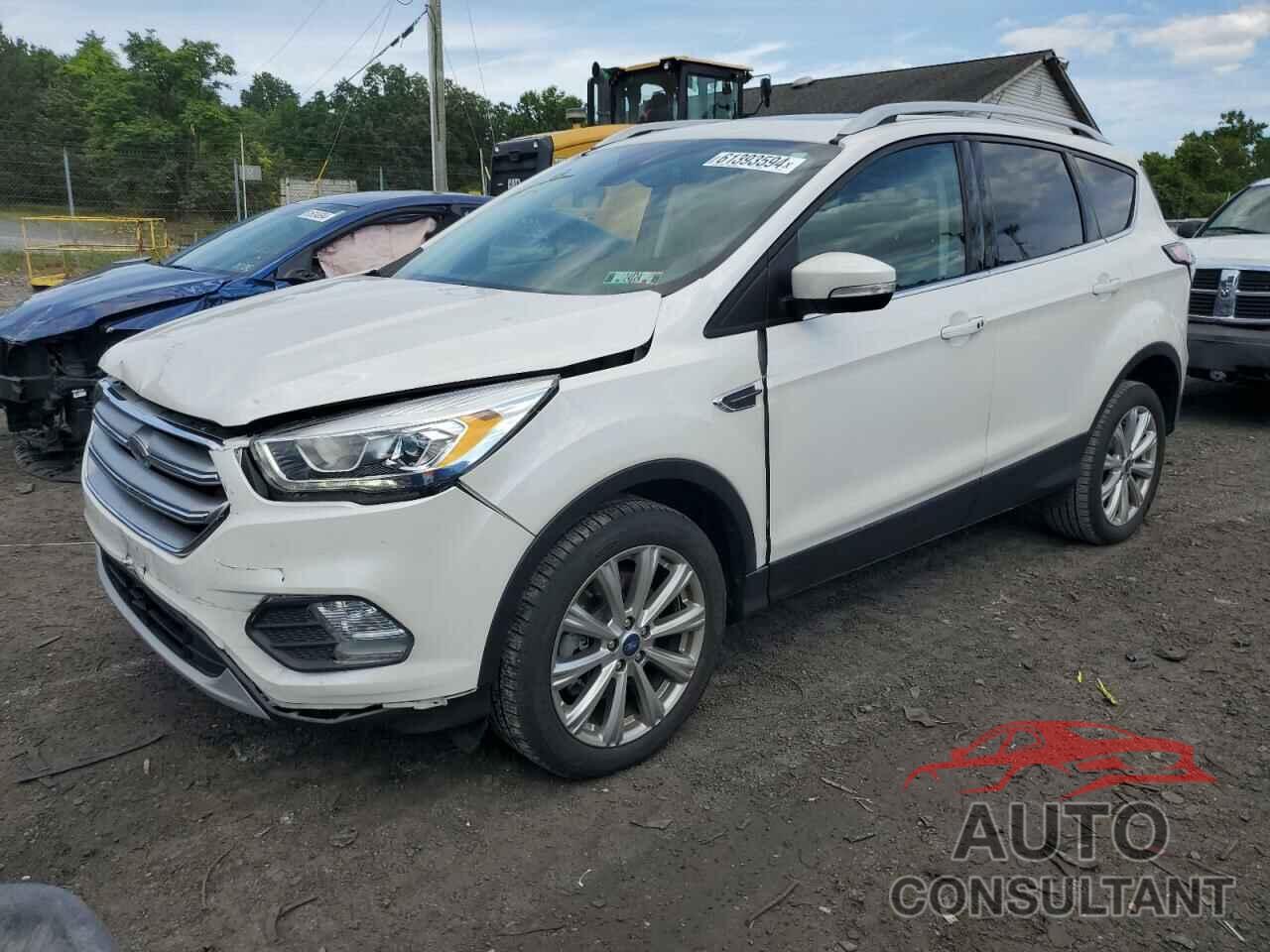 FORD ESCAPE 2017 - 1FMCU9JD4HUD72111