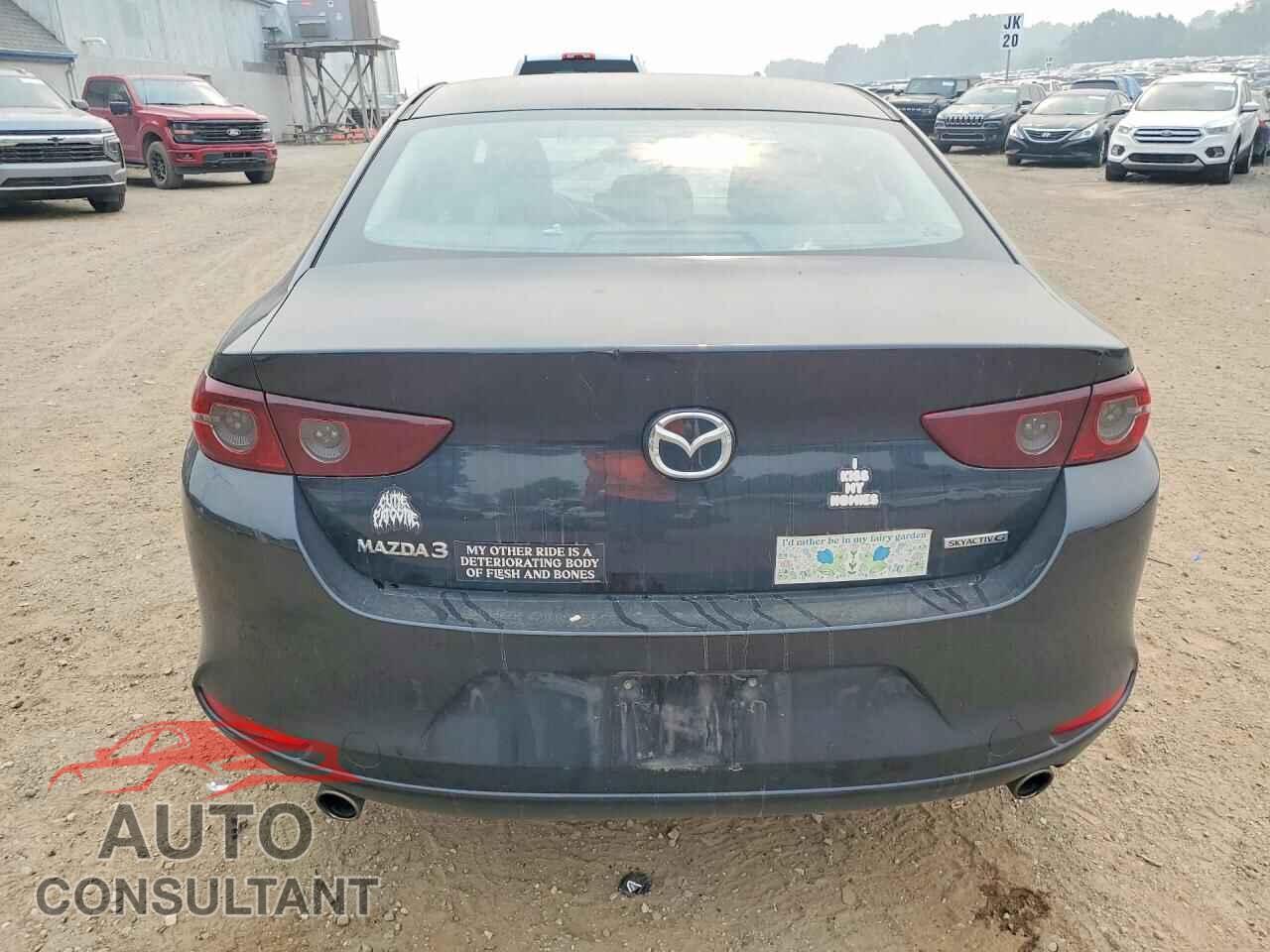 MAZDA 3 2021 - 3MZBPAA7XMM202639