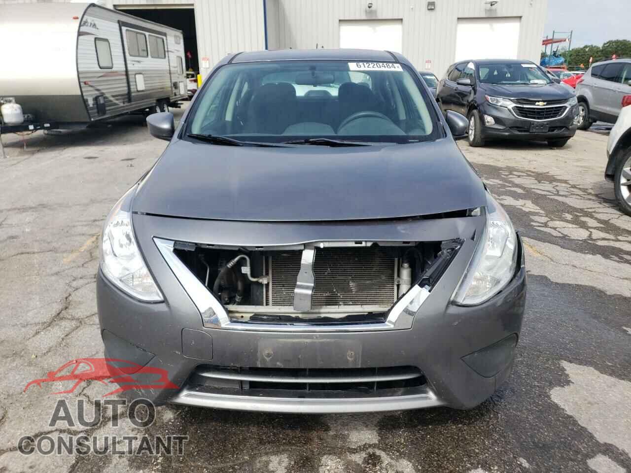 NISSAN VERSA 2017 - 3N1CN7AP1HL867346