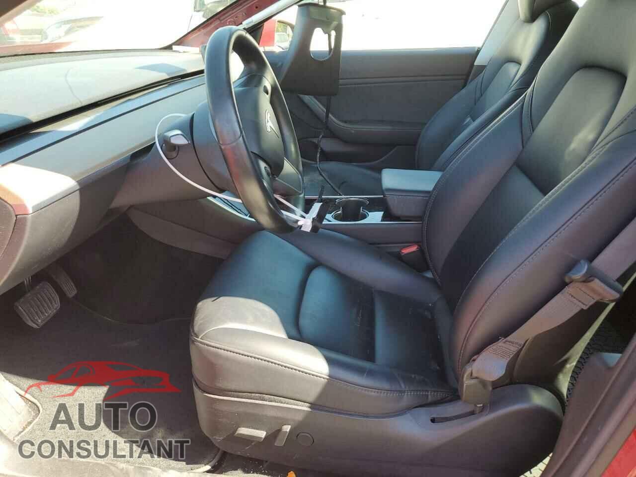 TESLA MODEL 3 2018 - 5YJ3E1EA1JF060667