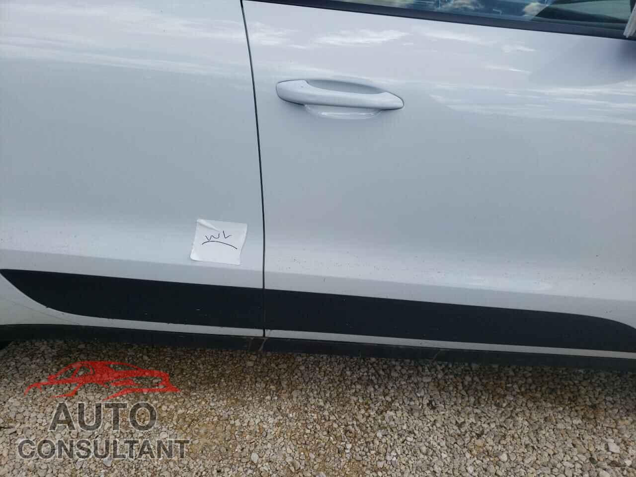 PORSCHE MACAN 2017 - WP1AA2A53HLB81501