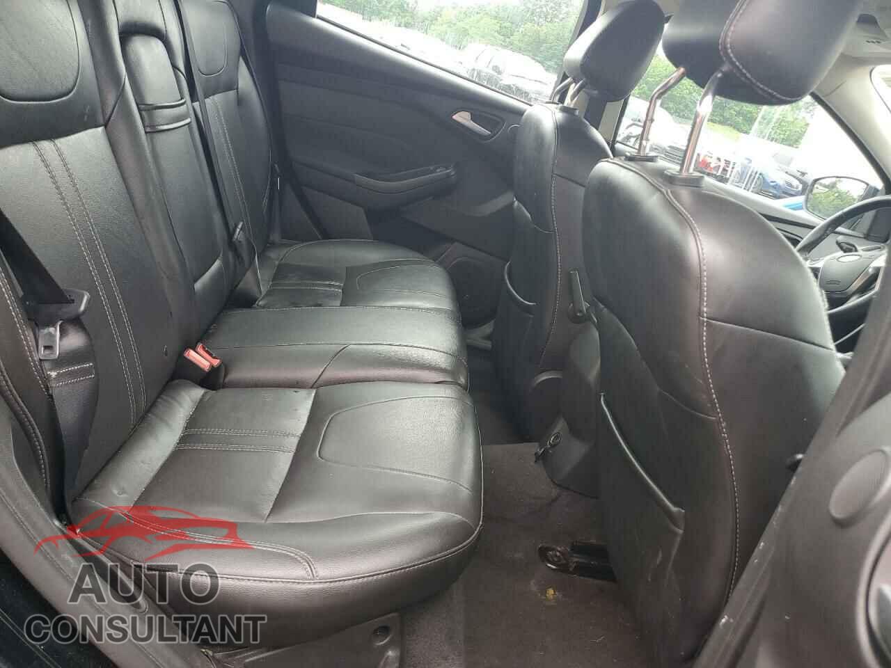 FORD FOCUS 2012 - 1FAHP3J2XCL229665