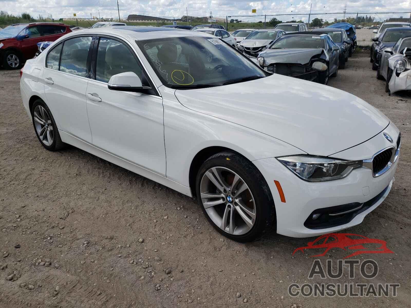 BMW 3 SERIES 2018 - WBA8B9G52JNU96097