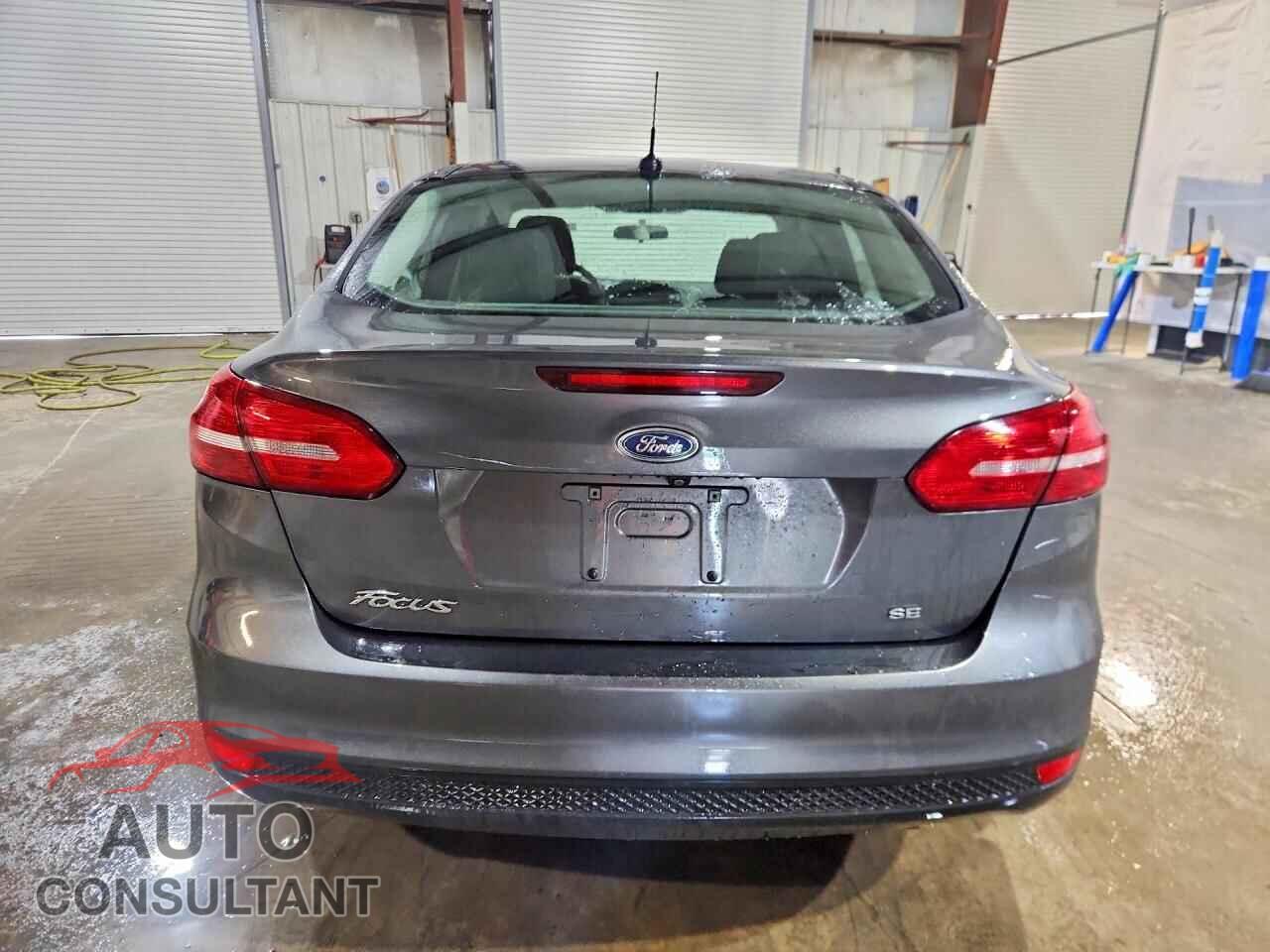 FORD FOCUS 2017 - 1FADP3F22HL297439