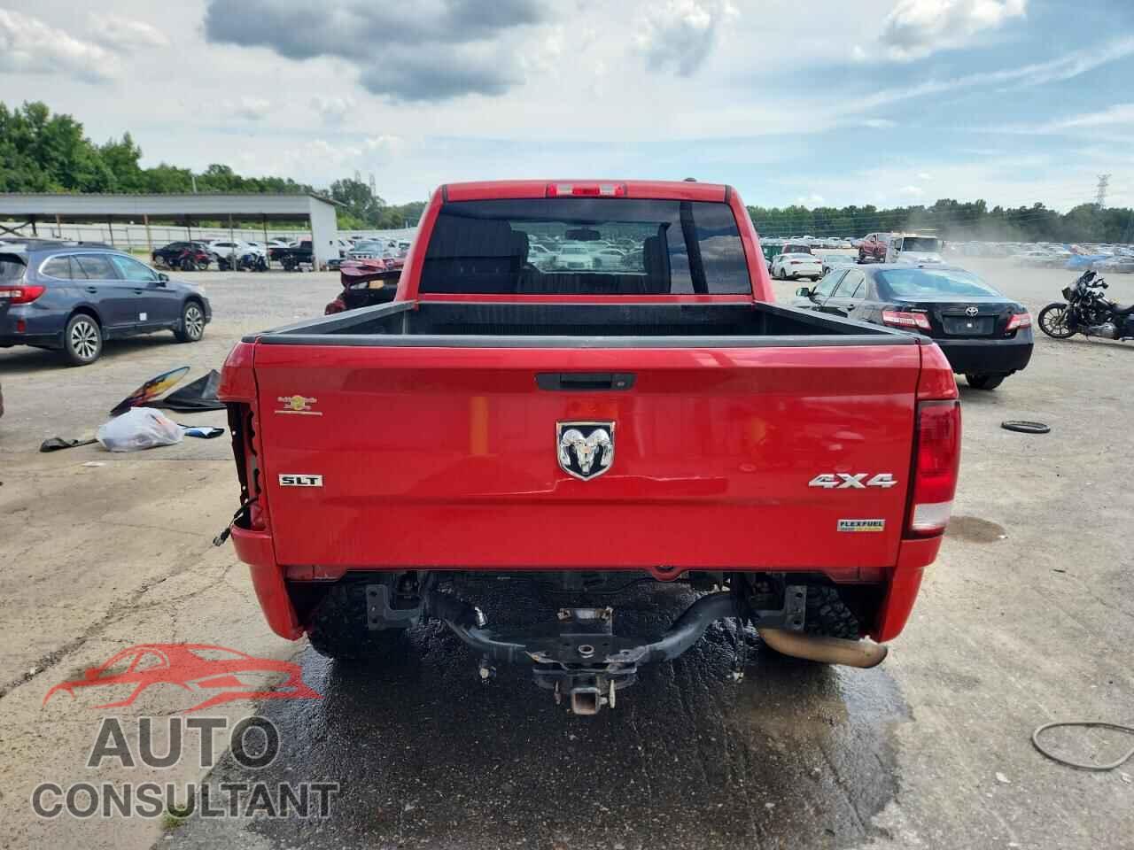 DODGE RAM 1500 2012 - 1C6RD7LP5CS290426