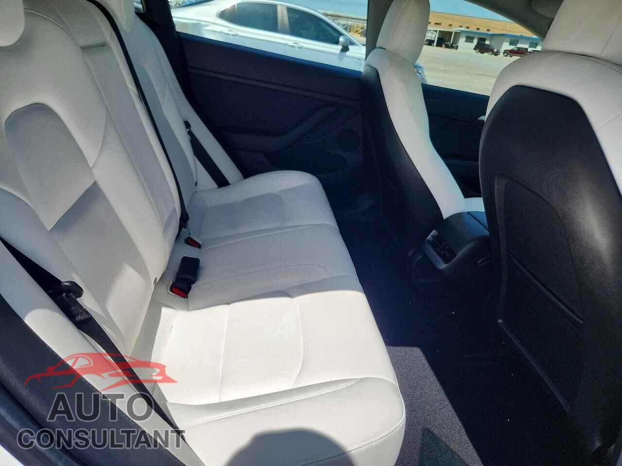 TESLA MODEL 3 2021 - 5YJ3E1EB4MF981424