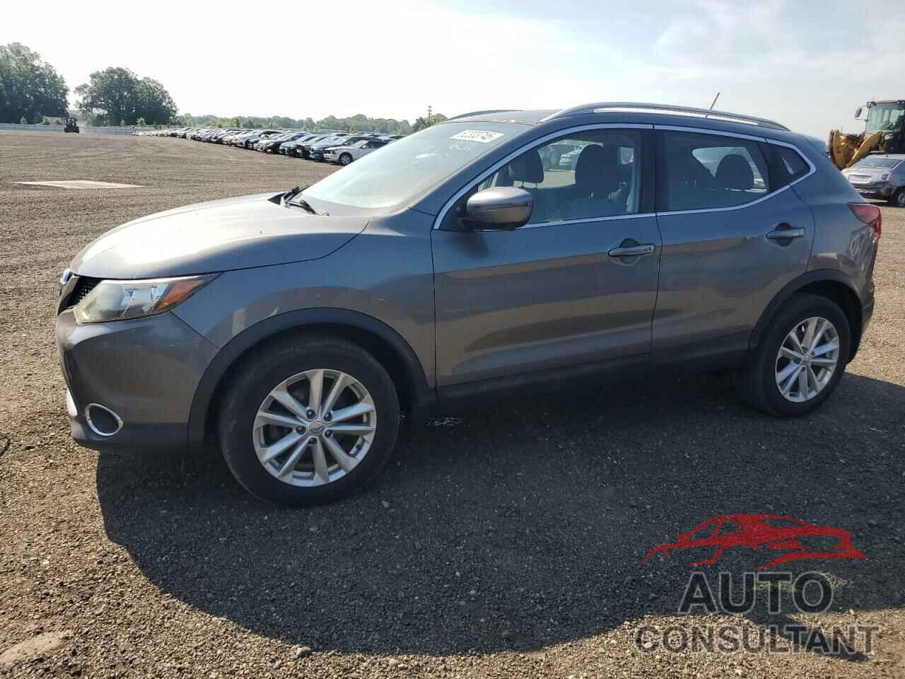 NISSAN ROGUE 2017 - JN1BJ1CR7HW139754