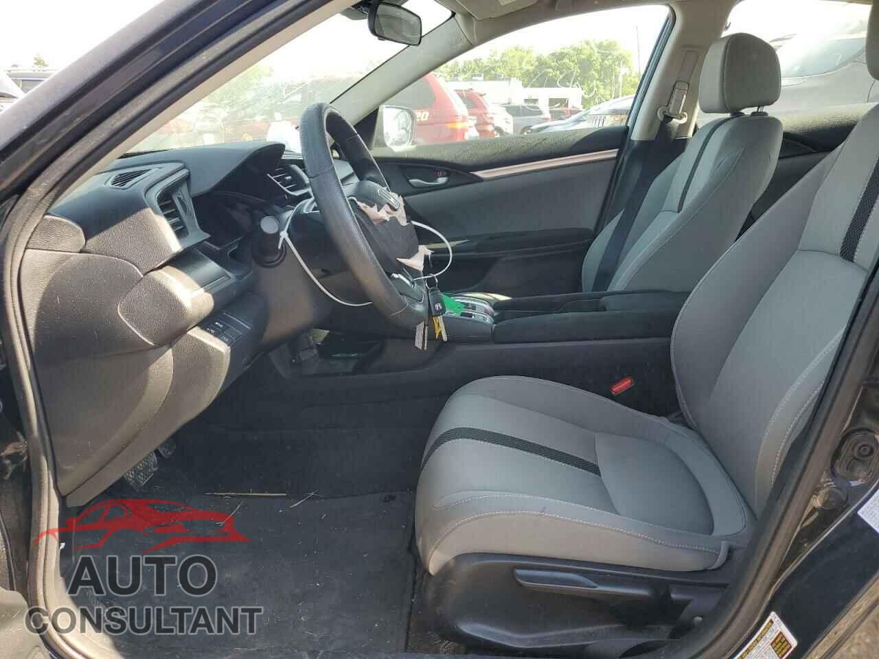 HONDA CIVIC 2019 - 2HGFC2F60KH586708