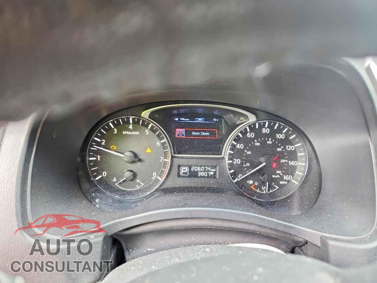 NISSAN PATHFINDER 2013 - 5N1AR2MM1DC672829
