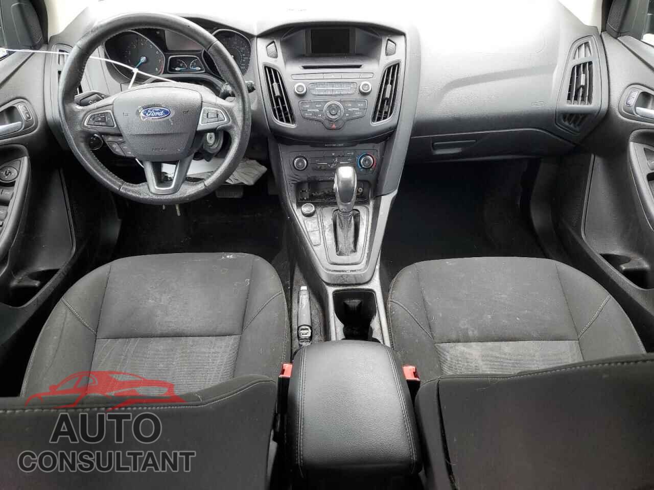 FORD FOCUS 2016 - 1FADP3K21GL351611