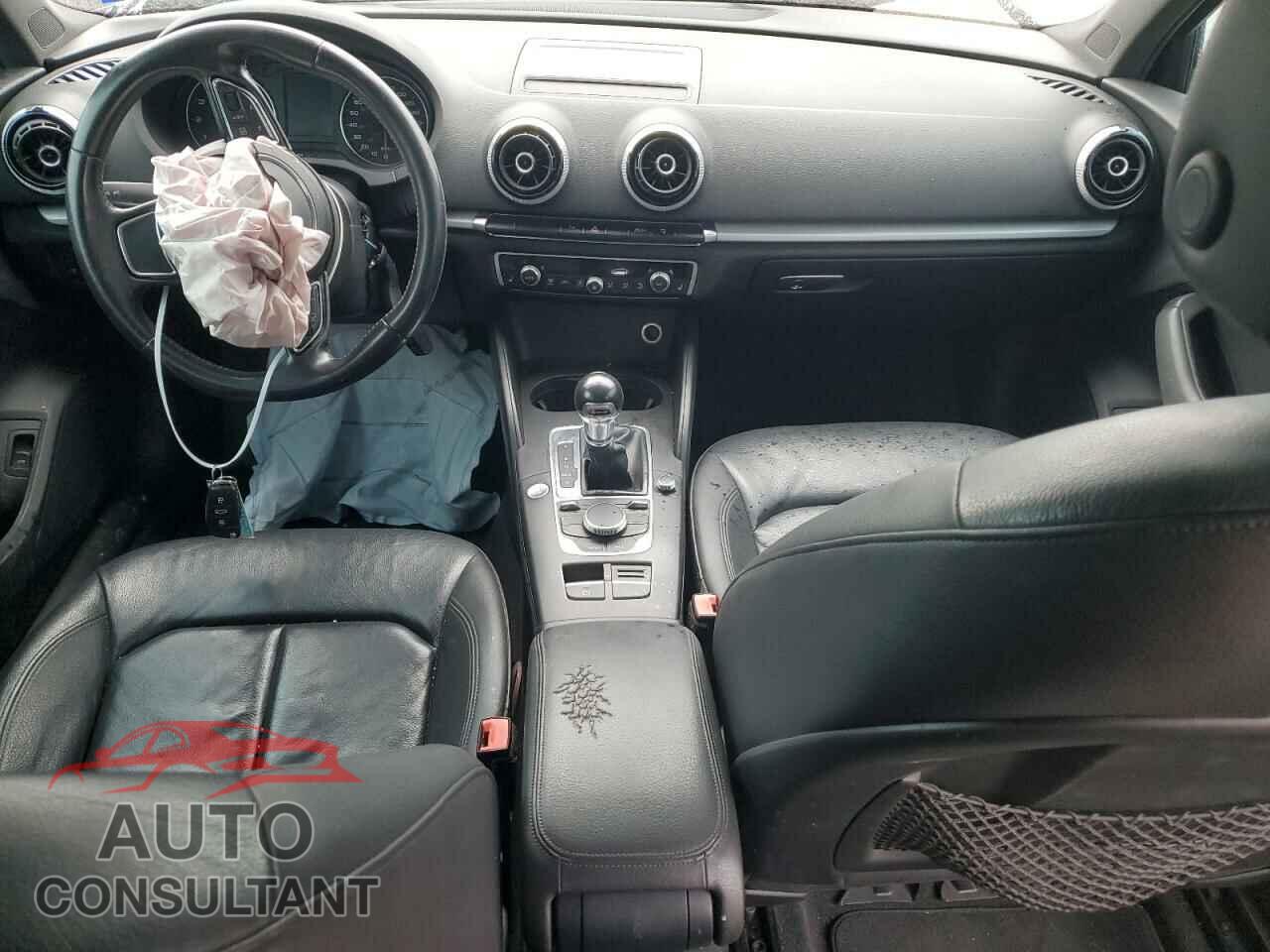 AUDI A3 2016 - WAUA7GFF2G1045267