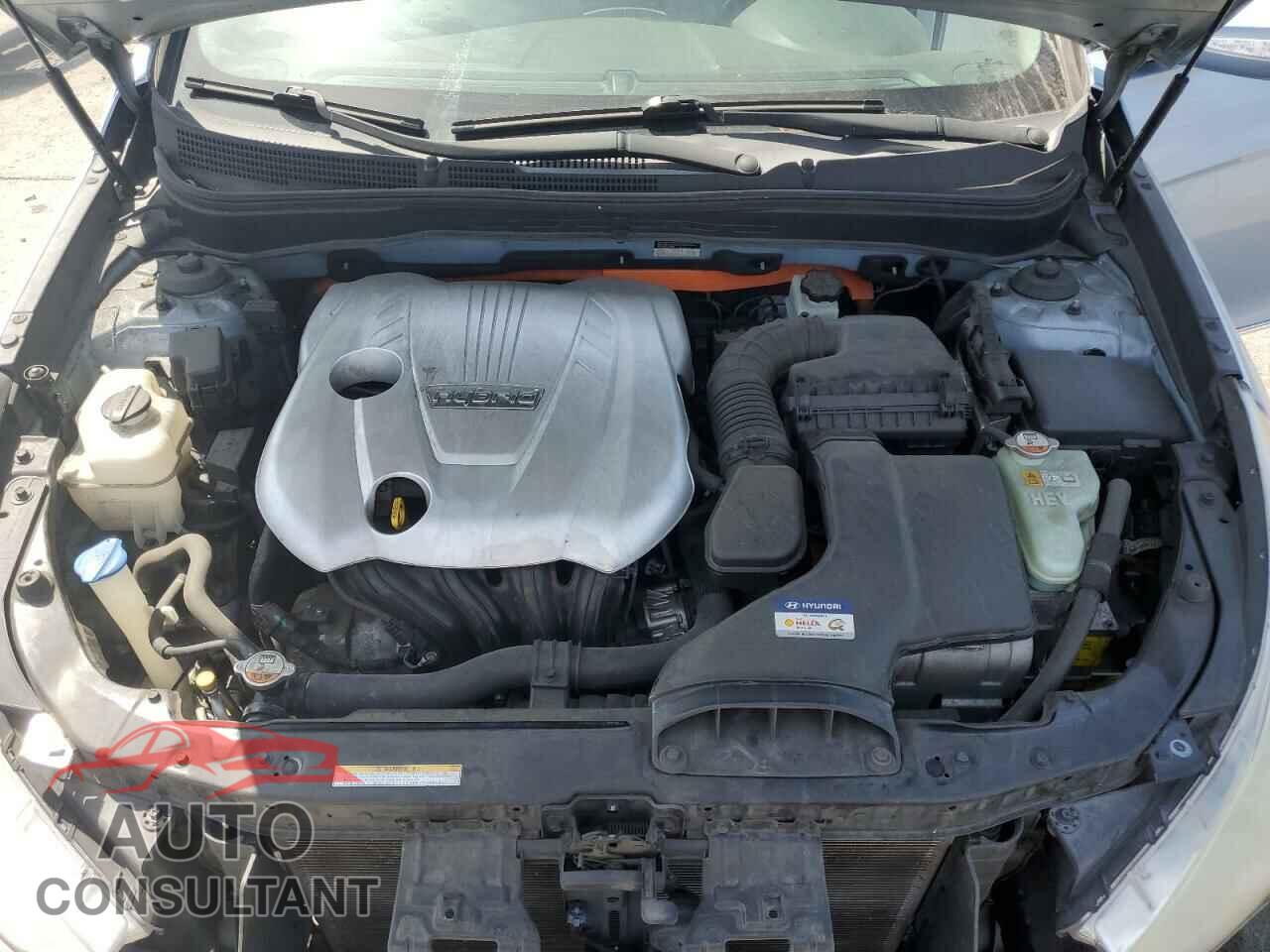 HYUNDAI SONATA 2012 - KMHEC4A46CA046139