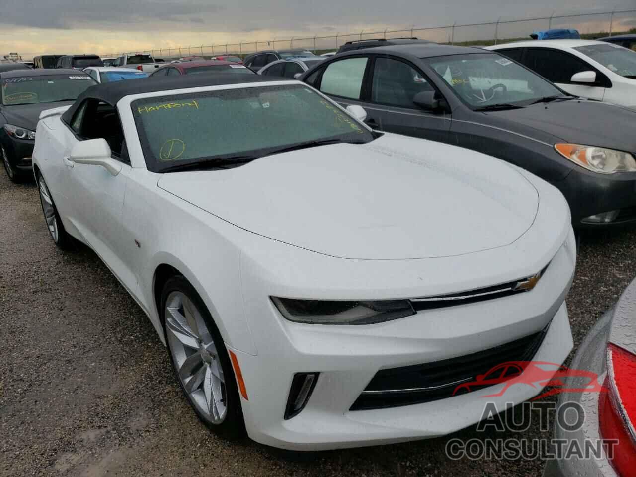 CHEVROLET CAMARO 2018 - 1G1FD3DS7J0131030