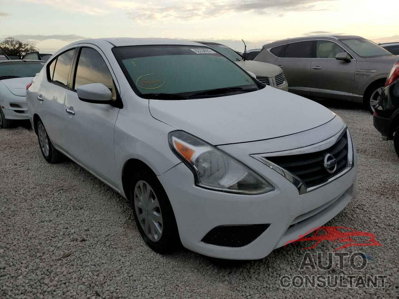 NISSAN VERSA 2017 - 3N1CN7AP0HK420951