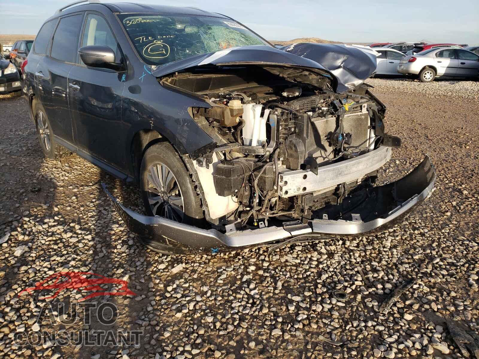 NISSAN PATHFINDER 2019 - 5N1DR2MM5KC599104