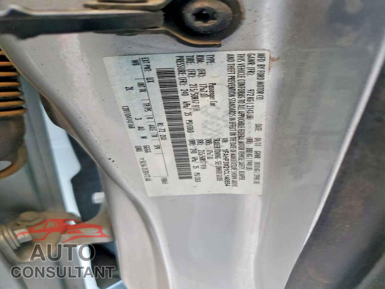 FORD FOCUS 2012 - 1FAHP3M21CL140854