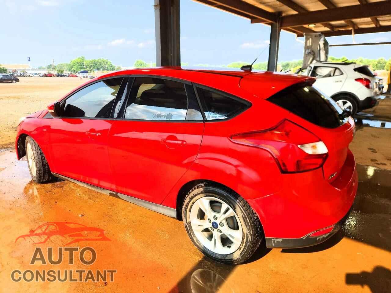 FORD FOCUS 2014 - 1FADP3K20EL410001