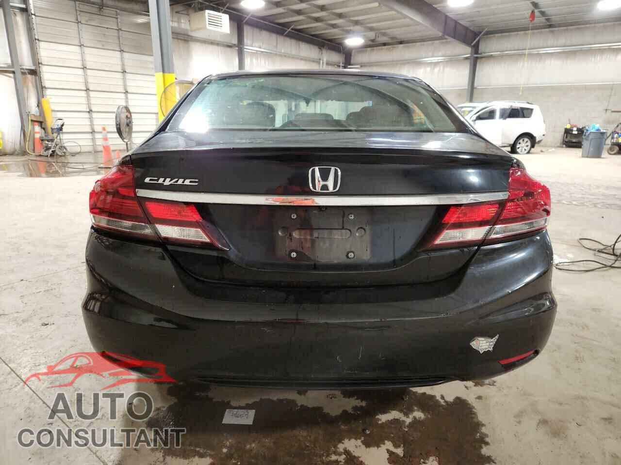 HONDA CIVIC 2013 - 2HGFB2F58DH603736