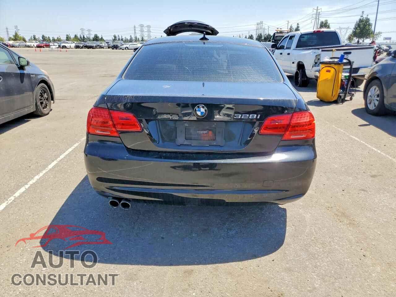 BMW 3 SERIES 2012 - WBAKE5C59CE755960