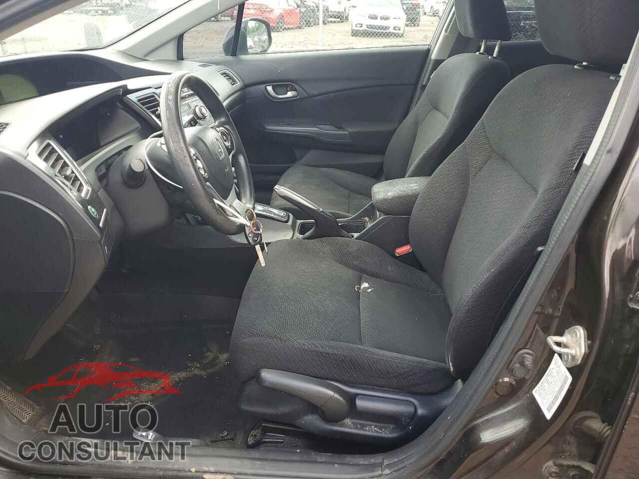 HONDA CIVIC 2013 - 2HGFB2F57DH568090