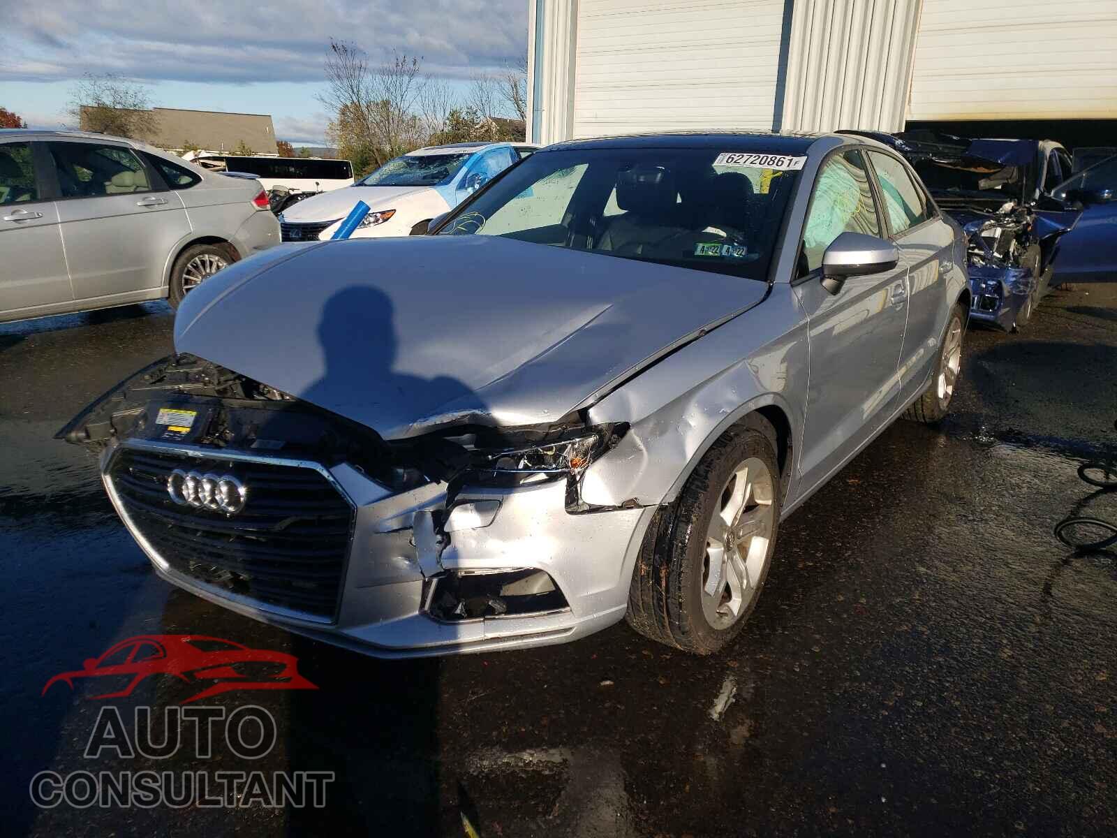AUDI A3 2017 - WAUB8GFF9H1064031