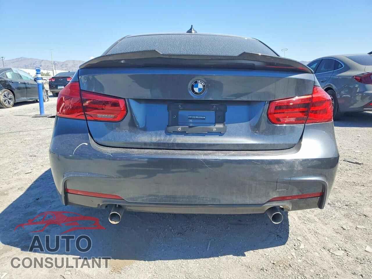 BMW 3 SERIES 2016 - WBA8B7G57GNT95974
