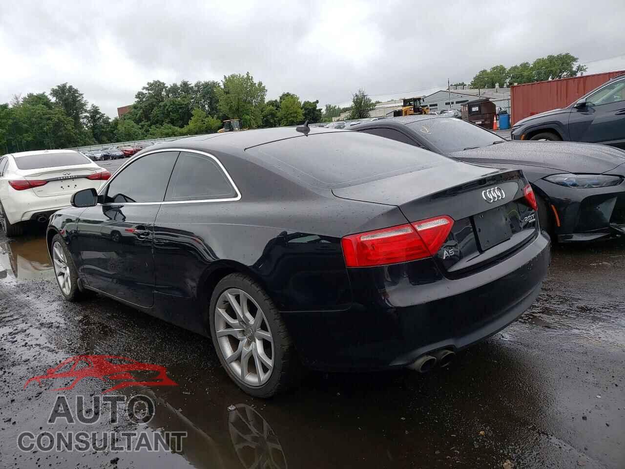 AUDI A5 2012 - WAUGFAFR7CA013753