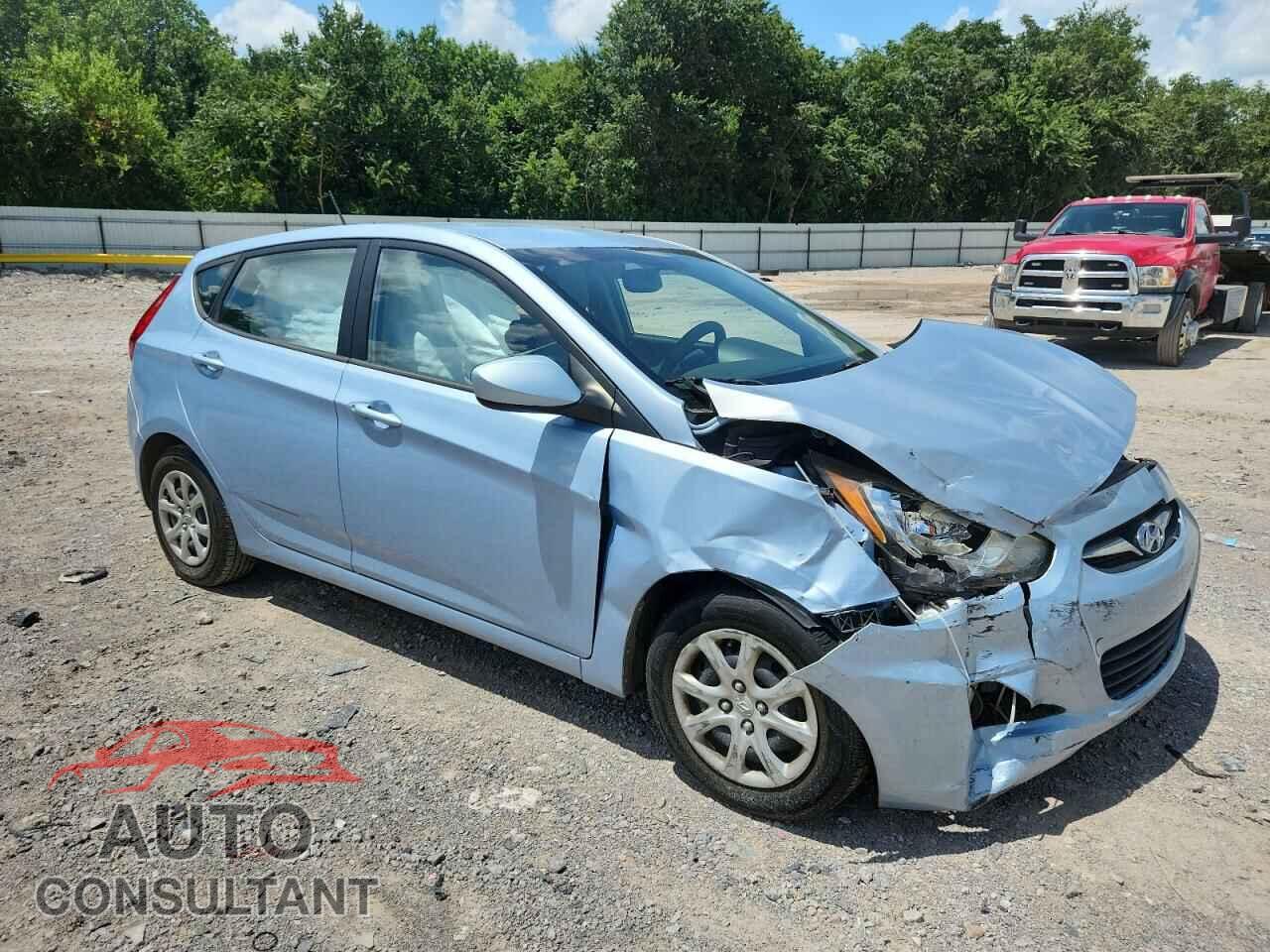 HYUNDAI ACCENT 2012 - KMHCT5AE1CU043699