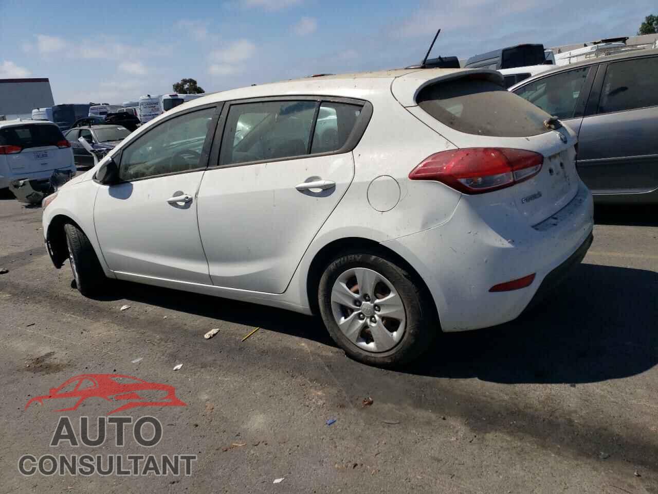 KIA FORTE 2017 - KNAFK5A84H5681149