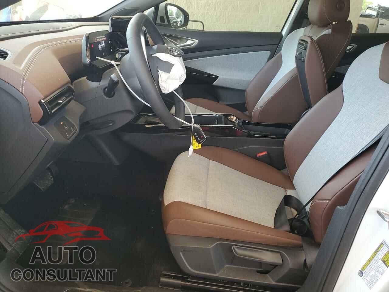VOLKSWAGEN ID.4 2023 - 1V2CMPE82PC034036