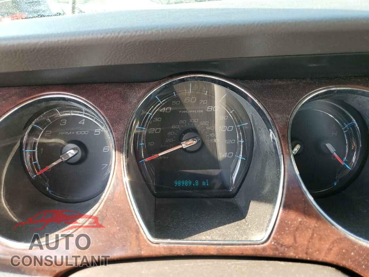 FORD TAURUS 2011 - 1FAHP2FW2BG113230