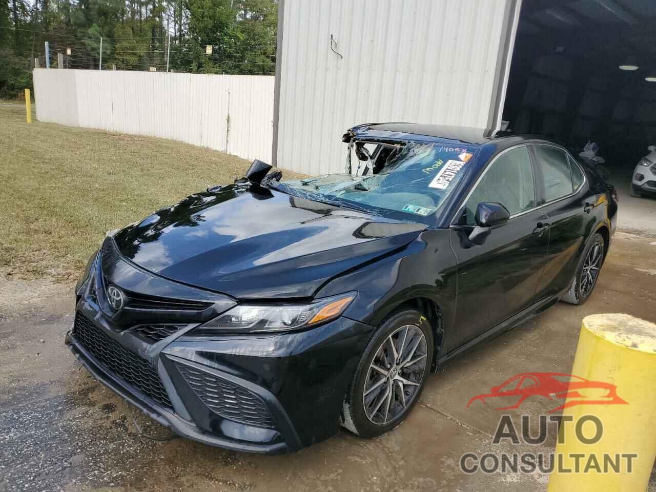 TOYOTA CAMRY 2021 - 4T1G11AK6MU583945