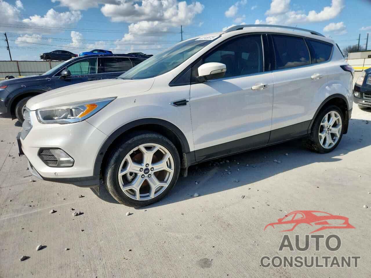 FORD ESCAPE 2017 - 1FMCU9J97HUE94487