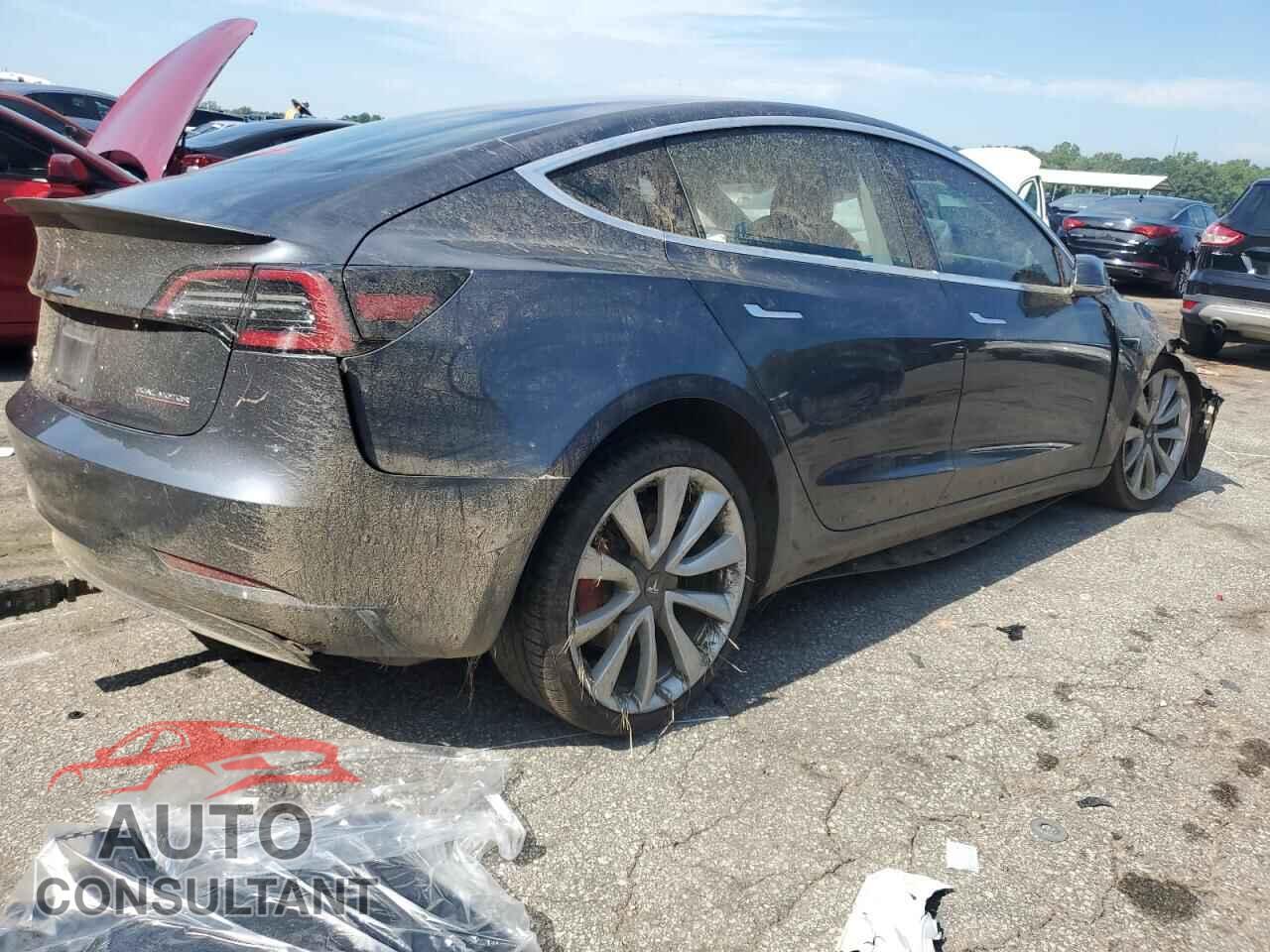 TESLA MODEL 3 2018 - 5YJ3E1EB7JF082942