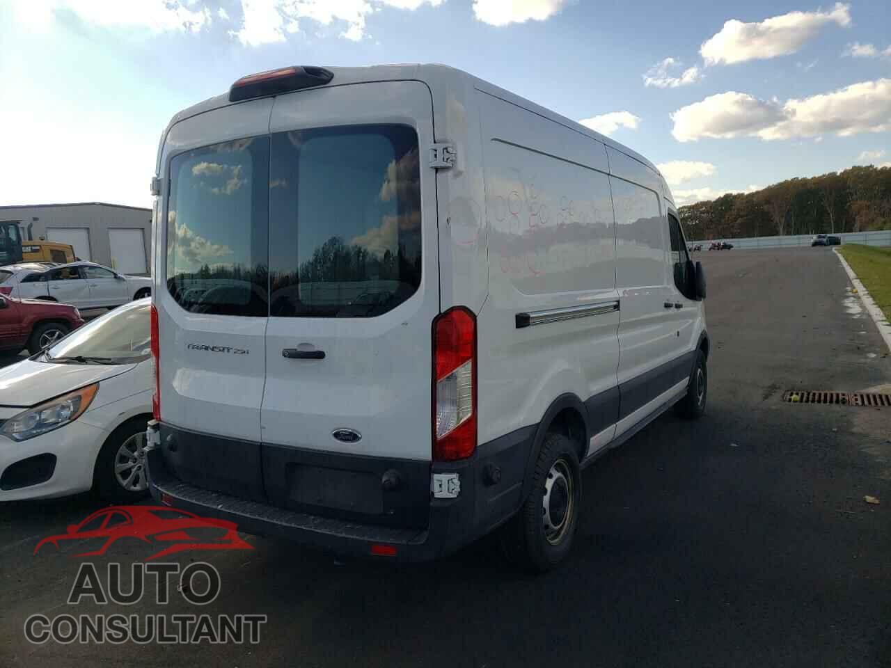 FORD TRANSIT CO 2019 - 1FTYR2CM5KKB17213