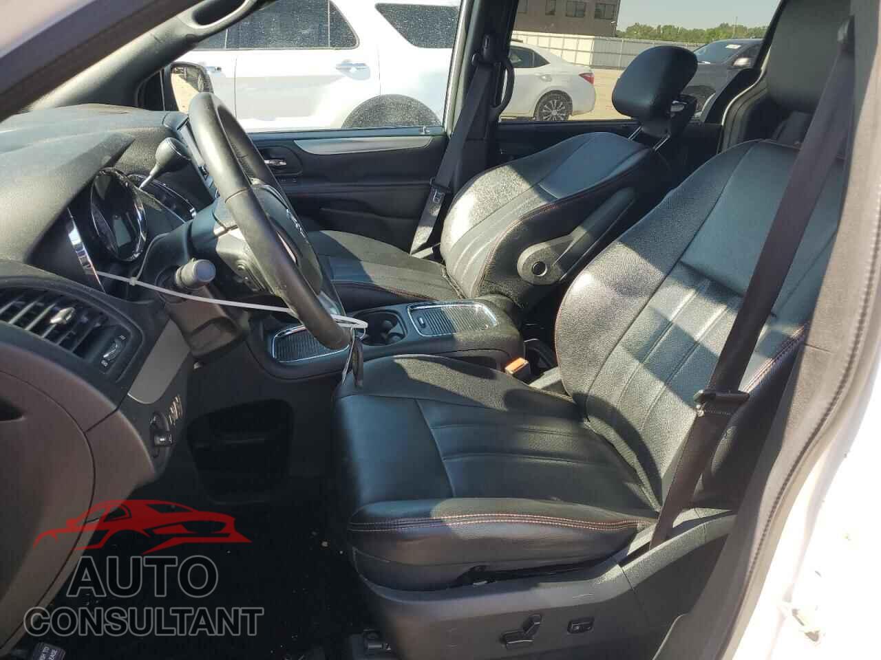 DODGE CARAVAN 2019 - 2C4RDGEG9KR674036
