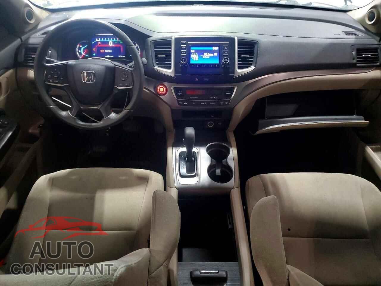 HONDA PILOT 2019 - 5FNYF6H17KB037696