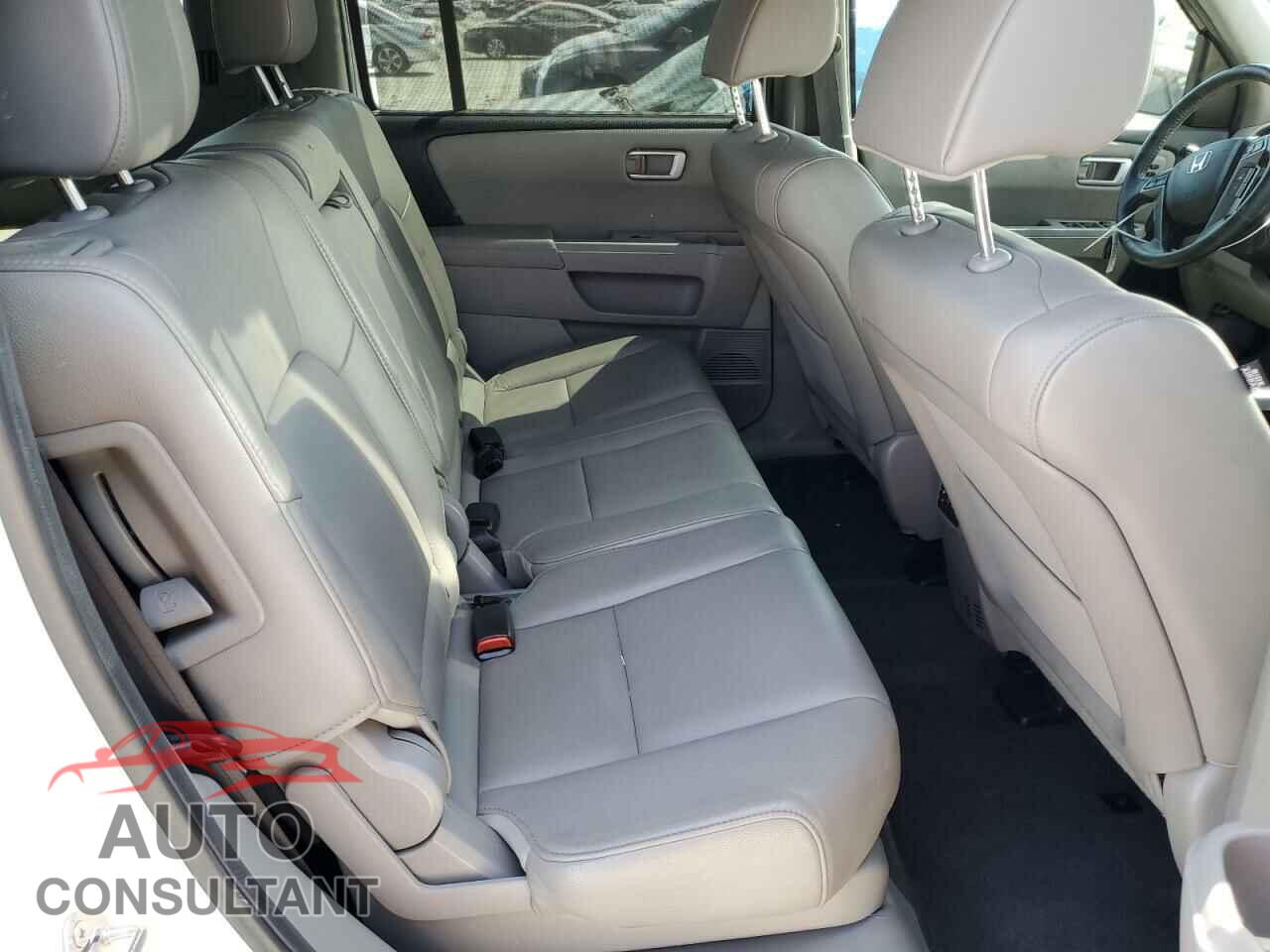 HONDA PILOT 2013 - 5FNYF4H98DB043732