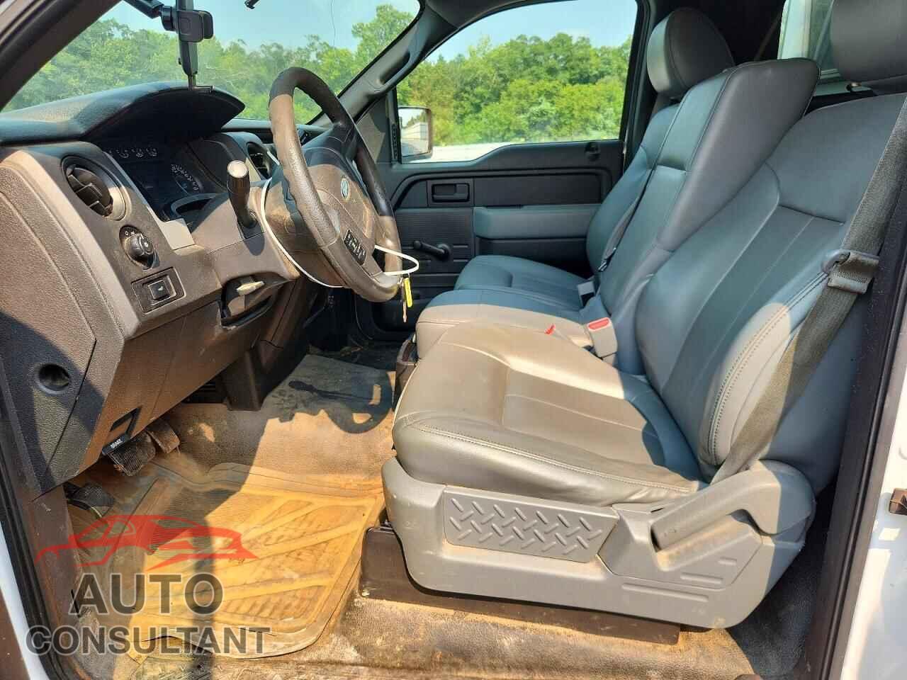 FORD F150 2014 - 1FTMF1CM4EFA19076