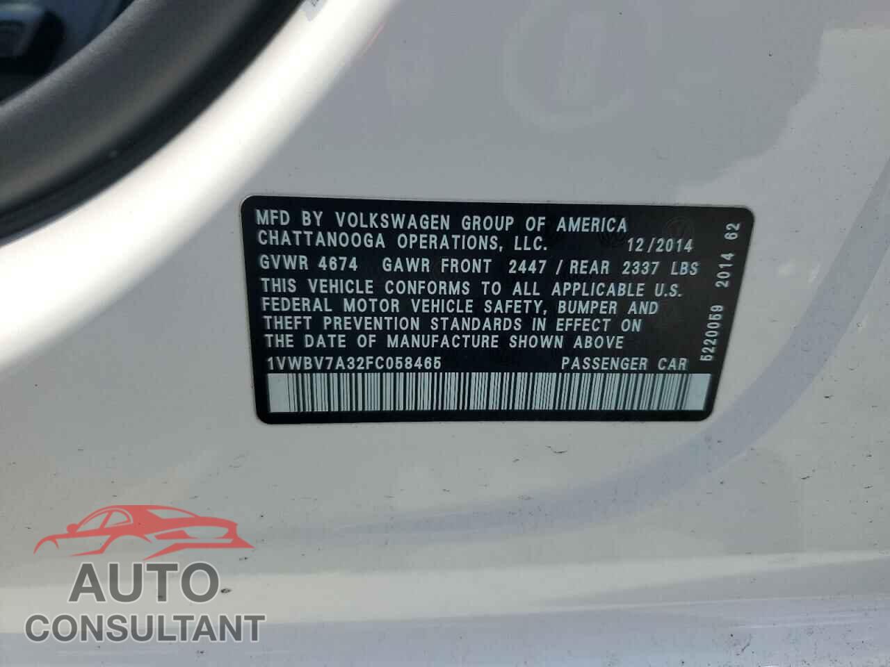 VOLKSWAGEN PASSAT 2015 - 1VWBV7A32FC058465
