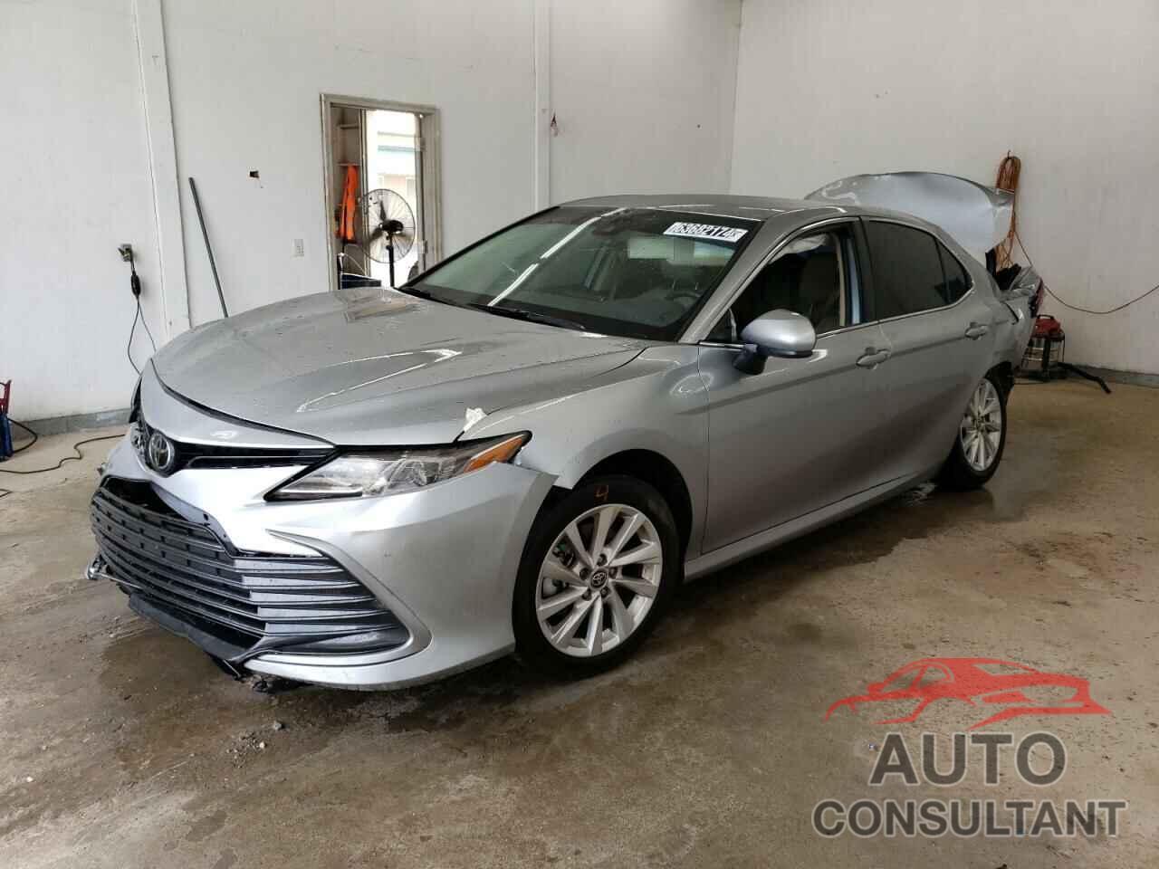 TOYOTA CAMRY 2024 - 4T1C11AK9RU869603