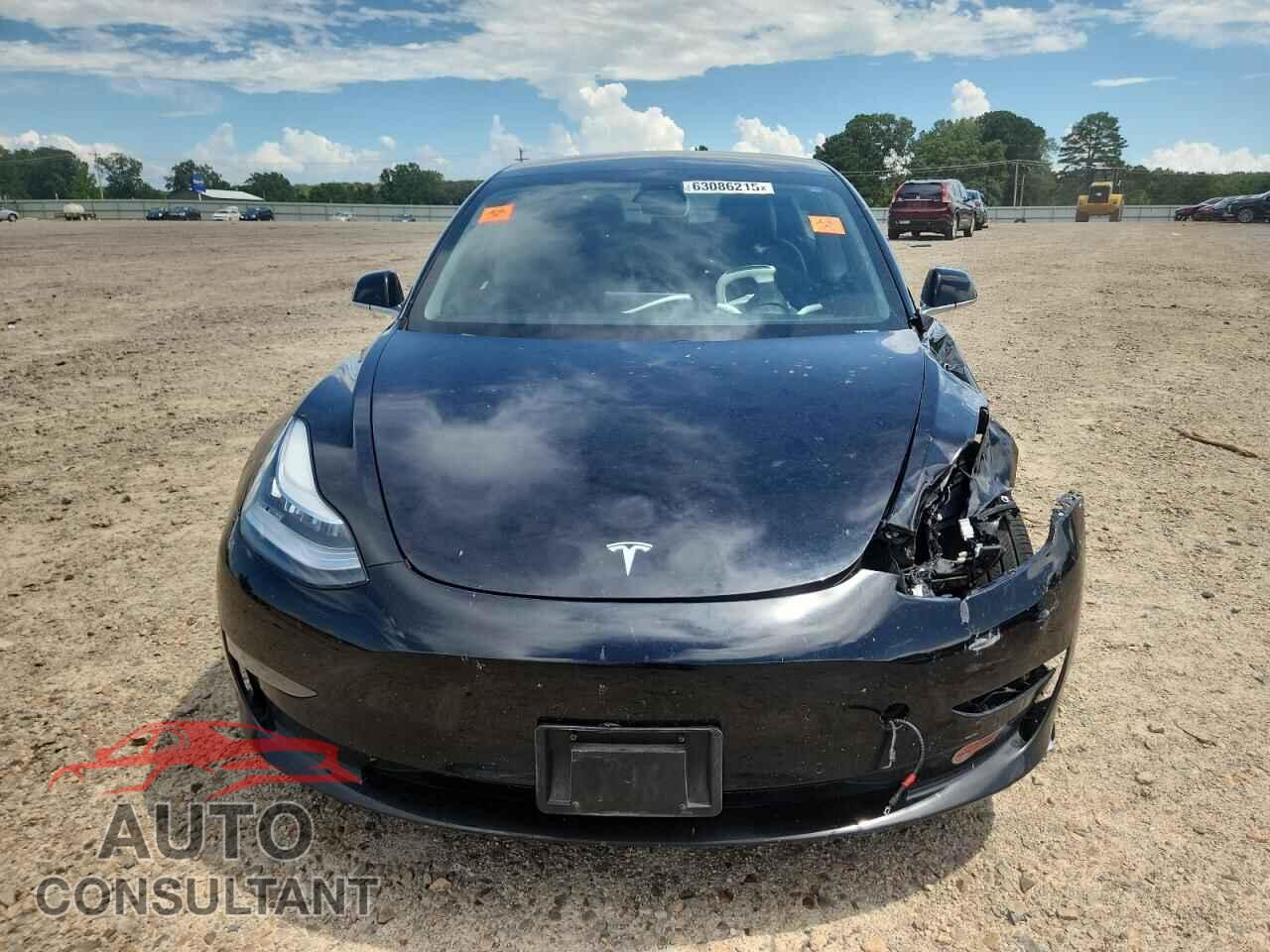 TESLA MODEL 3 2019 - 5YJ3E1EA7KF317638