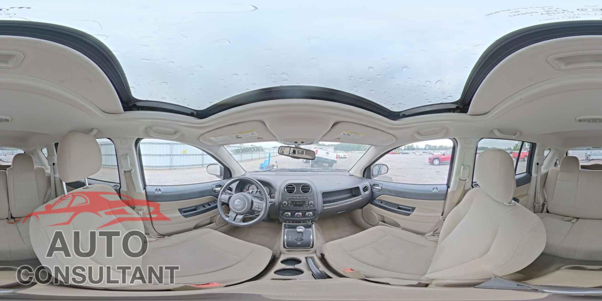 JEEP COMPASS 2013 - 1C4NJCEBXDD102600