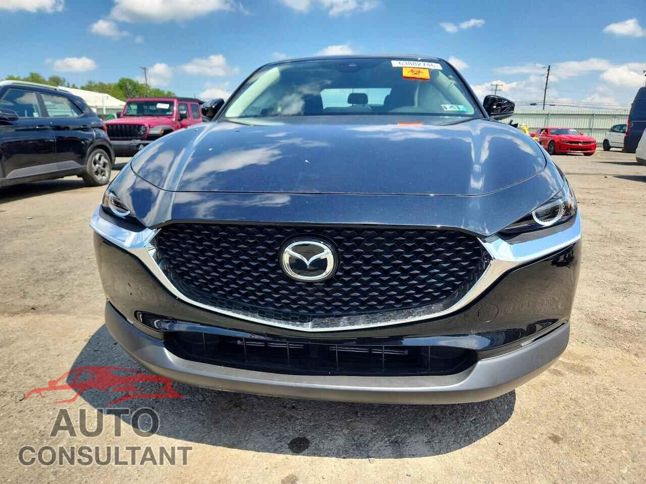 MAZDA CX30 2023 - 3MVDMBAM2PM583874