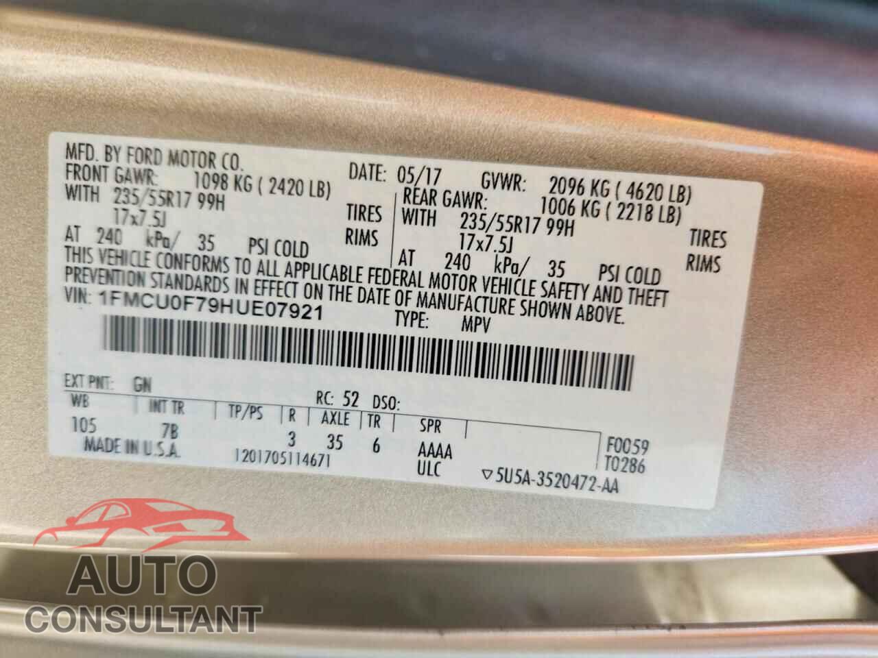 FORD ESCAPE 2017 - 1FMCU0F79HUE07921